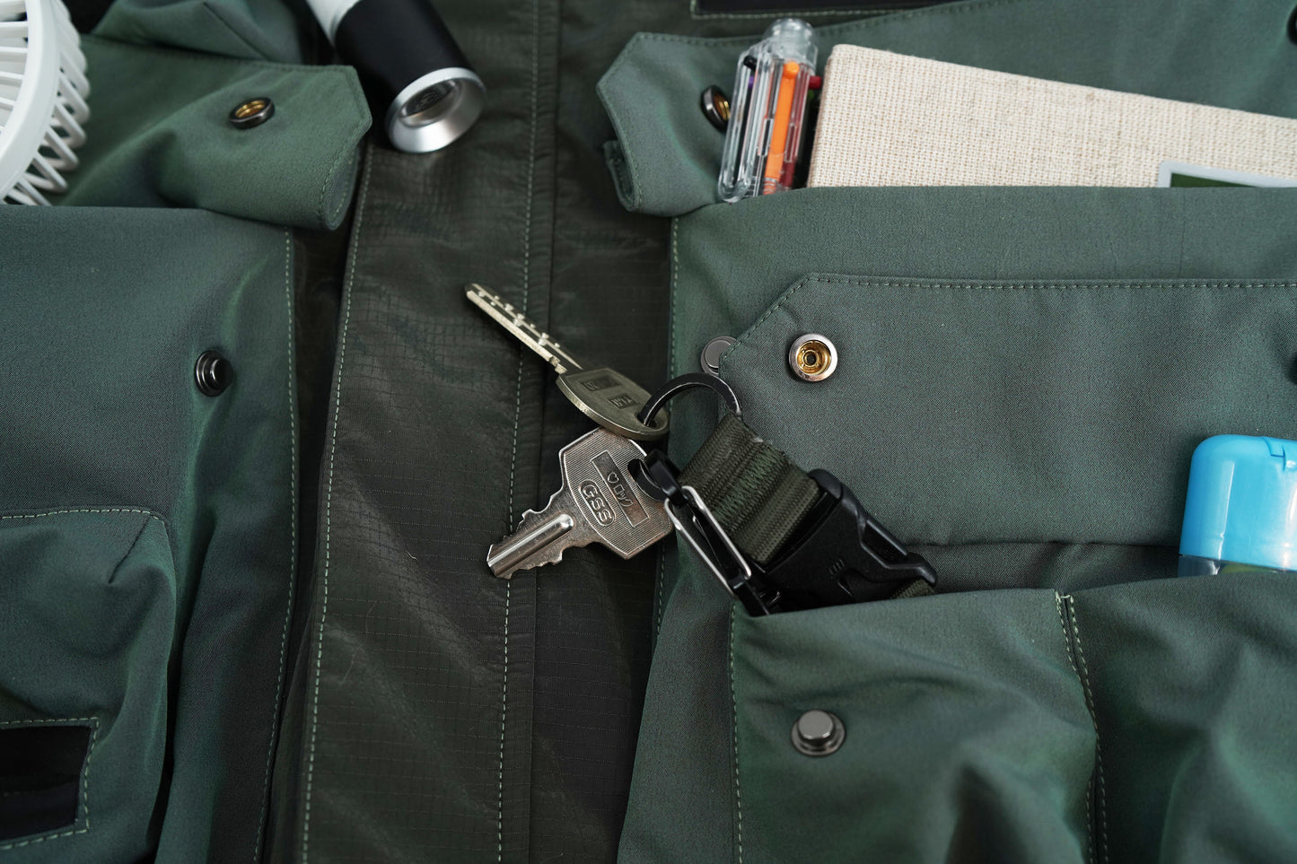 AVANT GARDE mountain label jacket