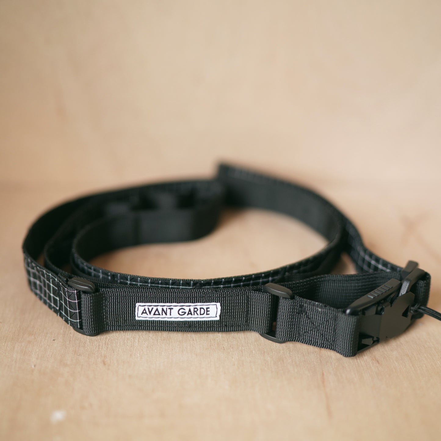 MULTITASKING SHOULDER BAND