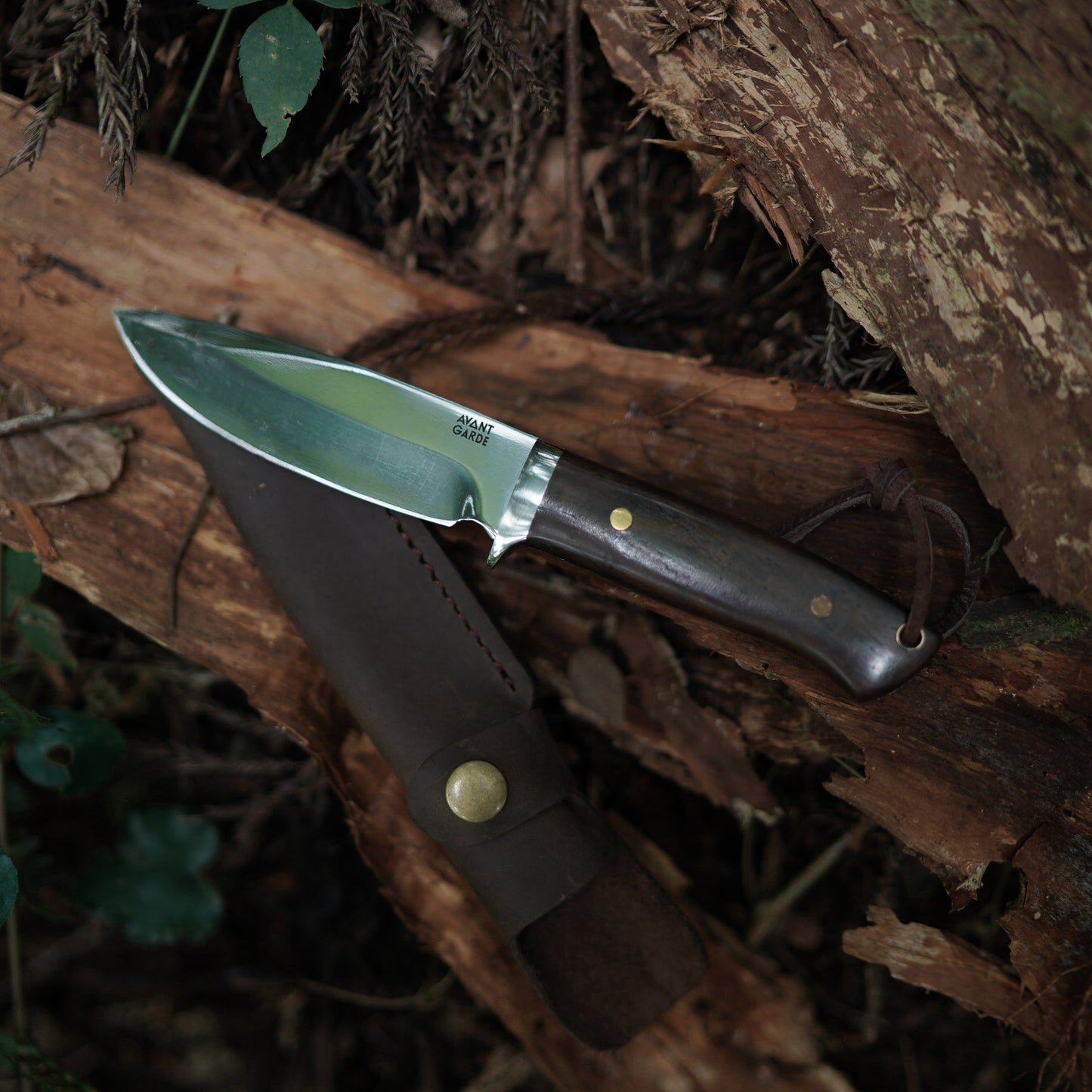 KNIFE ARTISAN