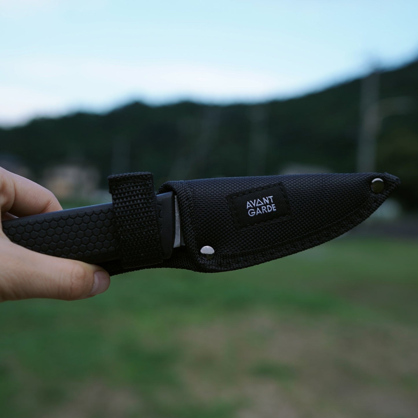KNIFE HANDY
