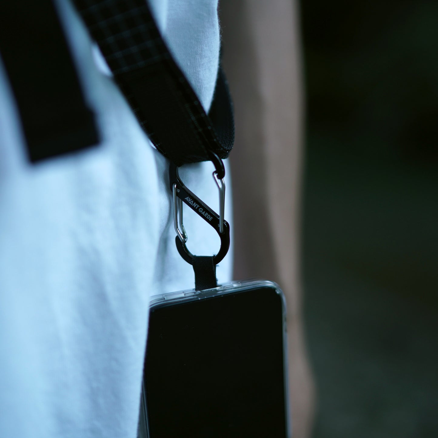 S-SHAPED CARABINER