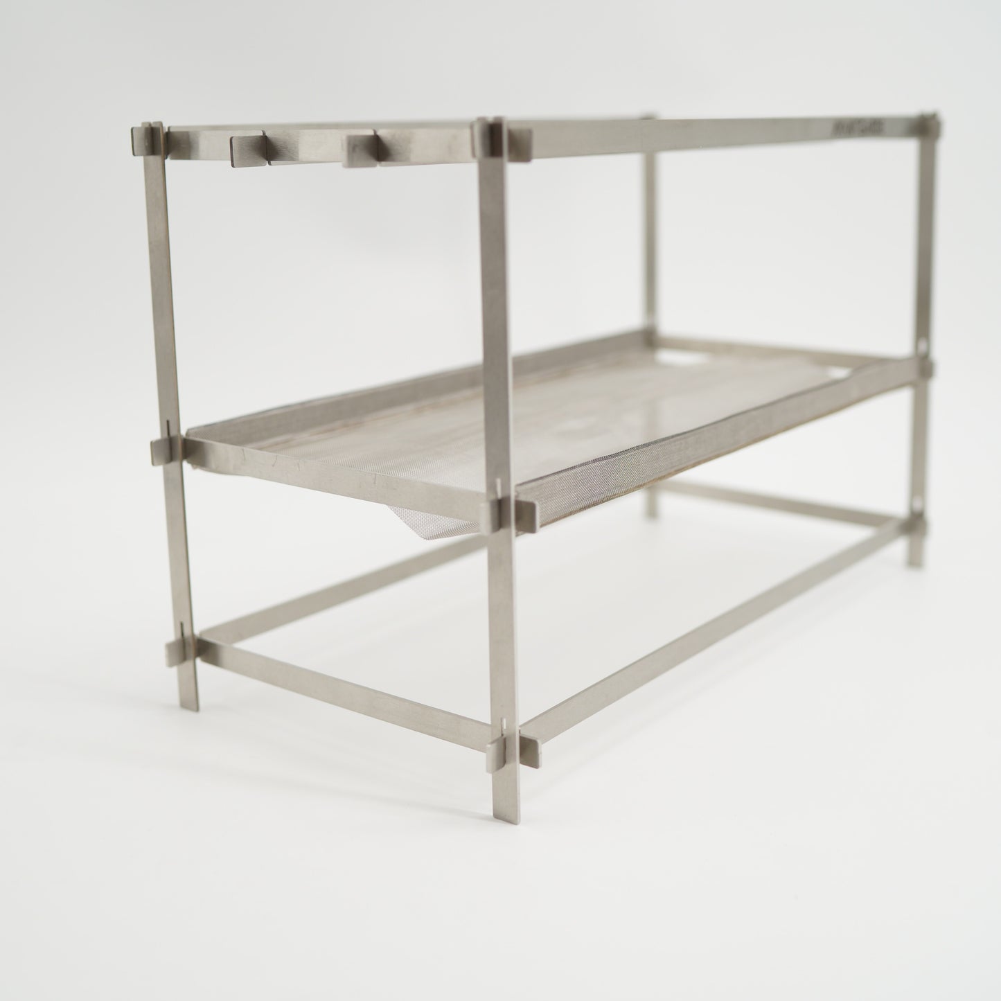 AVANT GARDE flat bar mesh bonfire stand