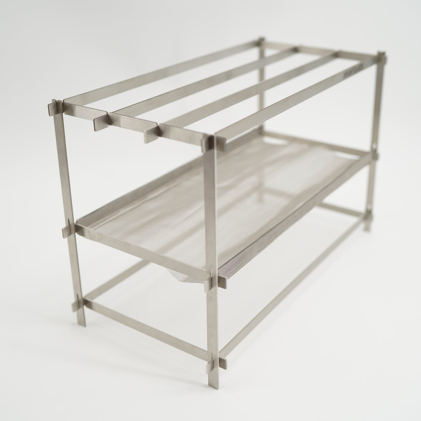AVANT GARDE flat bar mesh bonfire stand