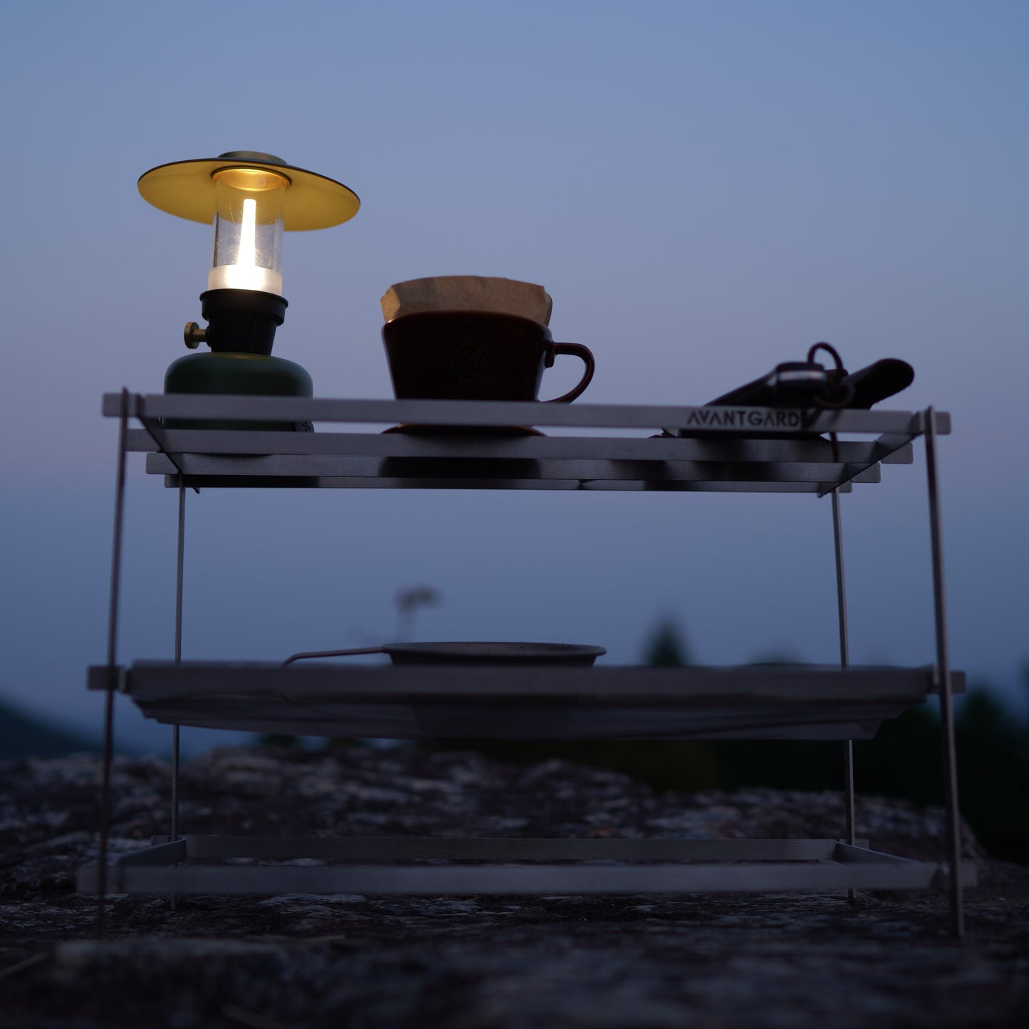 AVANT GARDE flat bar mesh bonfire stand