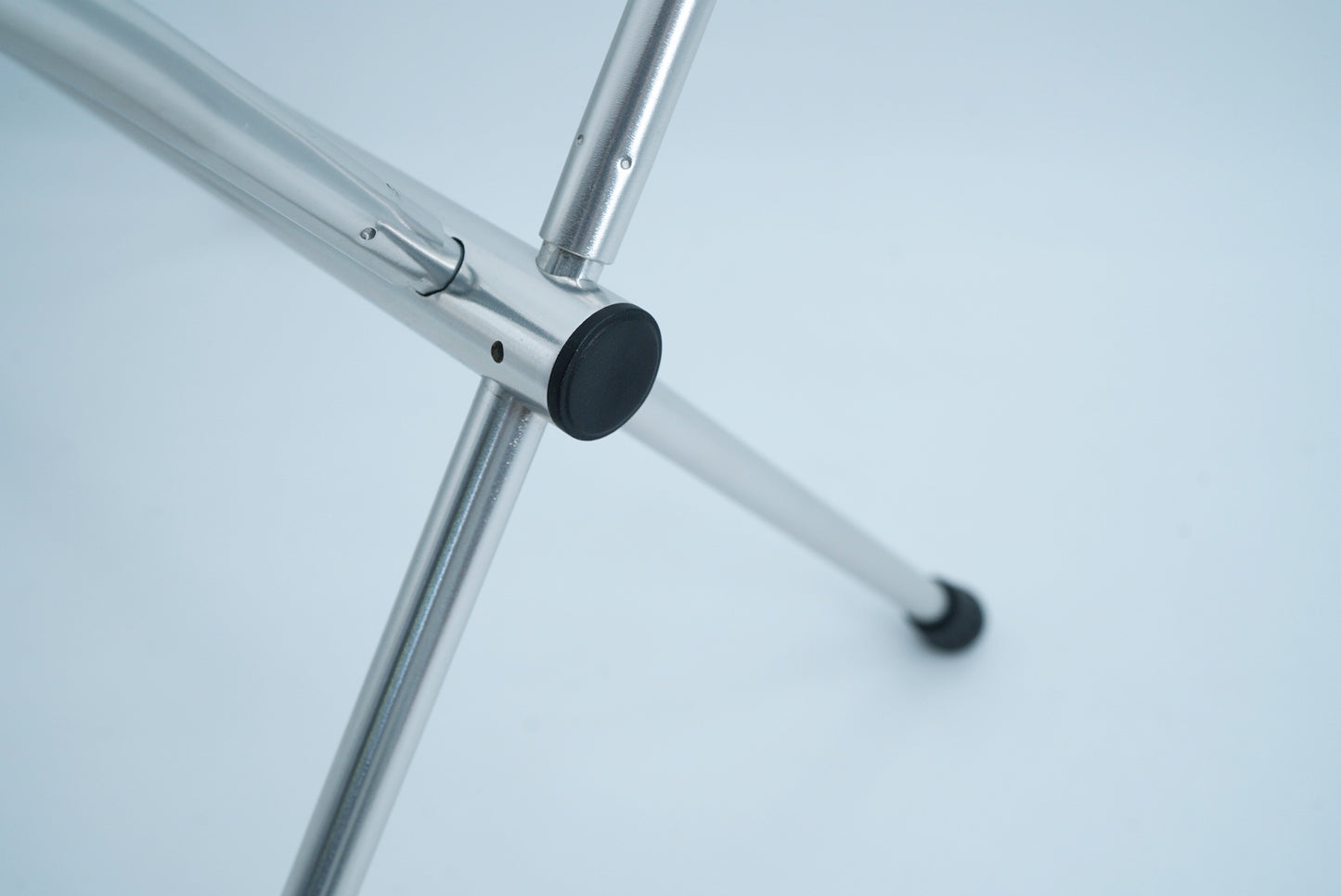 LightTrend COMPACT Chair 脚キャップ パイプ用 黒・丸
