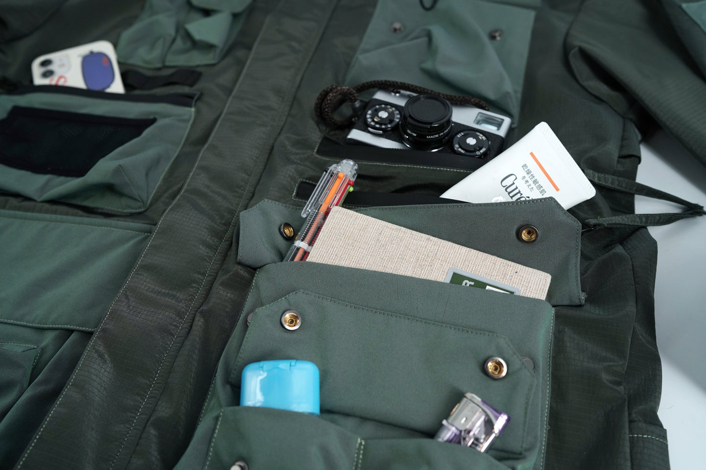 AVANT GARDE mountain label jacket