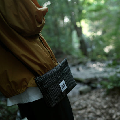 SHOULDER POUCH