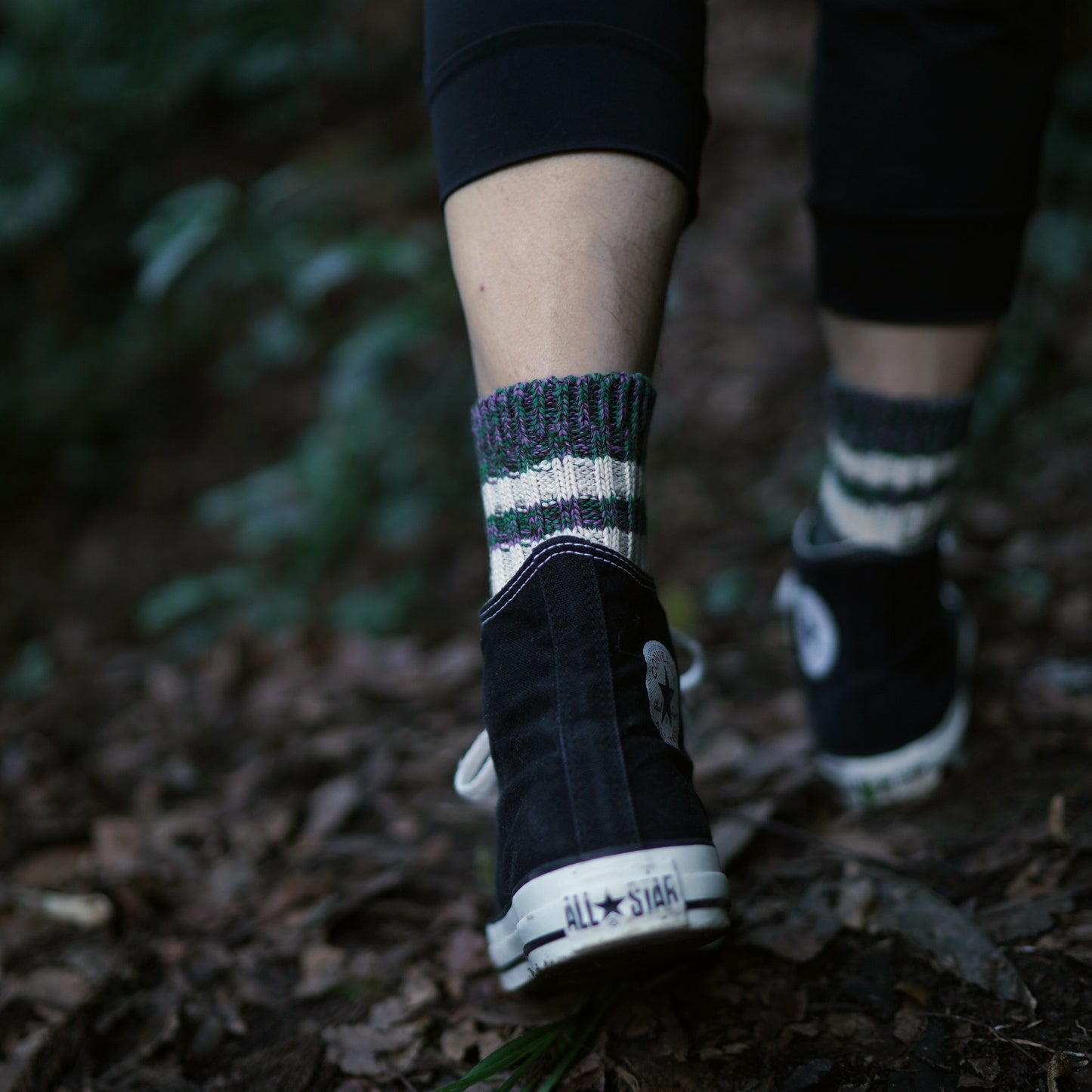 AVANT GARDE LINE SOCKS