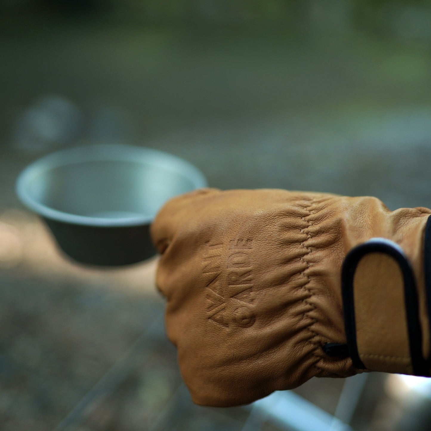 AVANT GARDE CAMP GLOVES FLEXIBLE